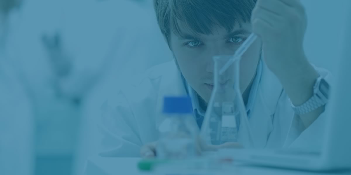 entete-nous-joindre-1200 Scène de formation en soins de santé